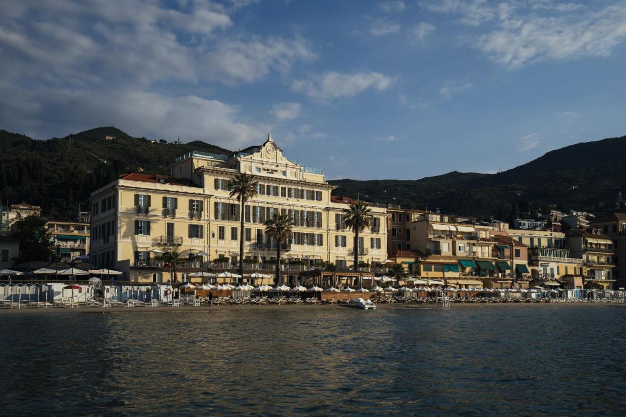 Grand Hotel Alassio Beach & Spa Resort - The Leading Hotels Of The World Bagian luar foto